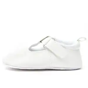 خرید کفش نوزاد با 33% تخفیف