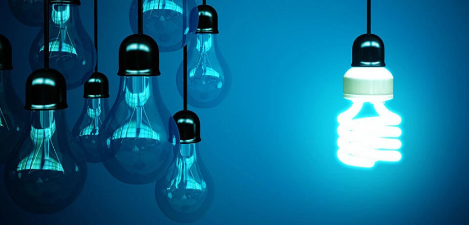 لامپ کم مصرف