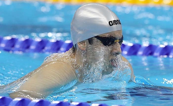 شنا بزرگسالان