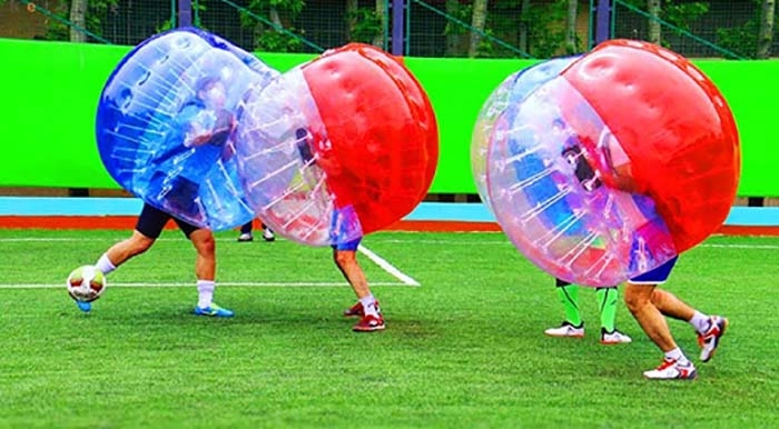 فوتبال حبابی 