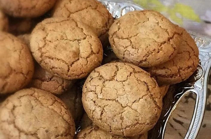 شیرینی گردویی