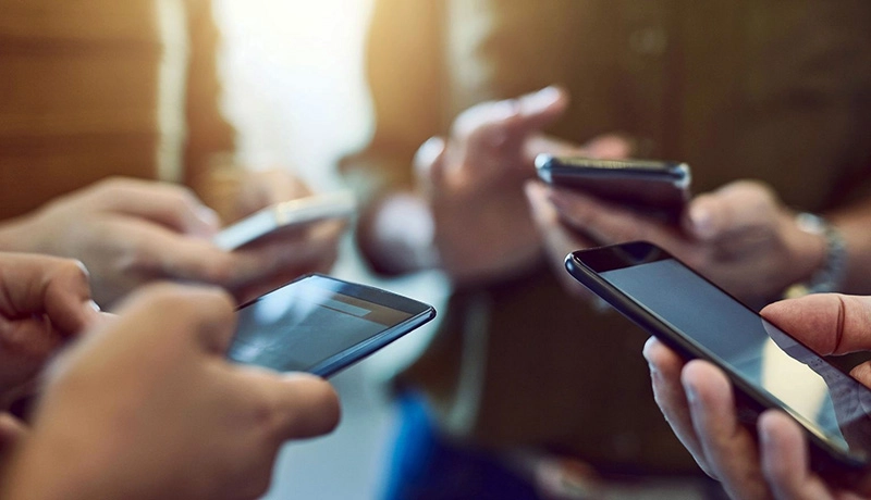 گوشی موبایل